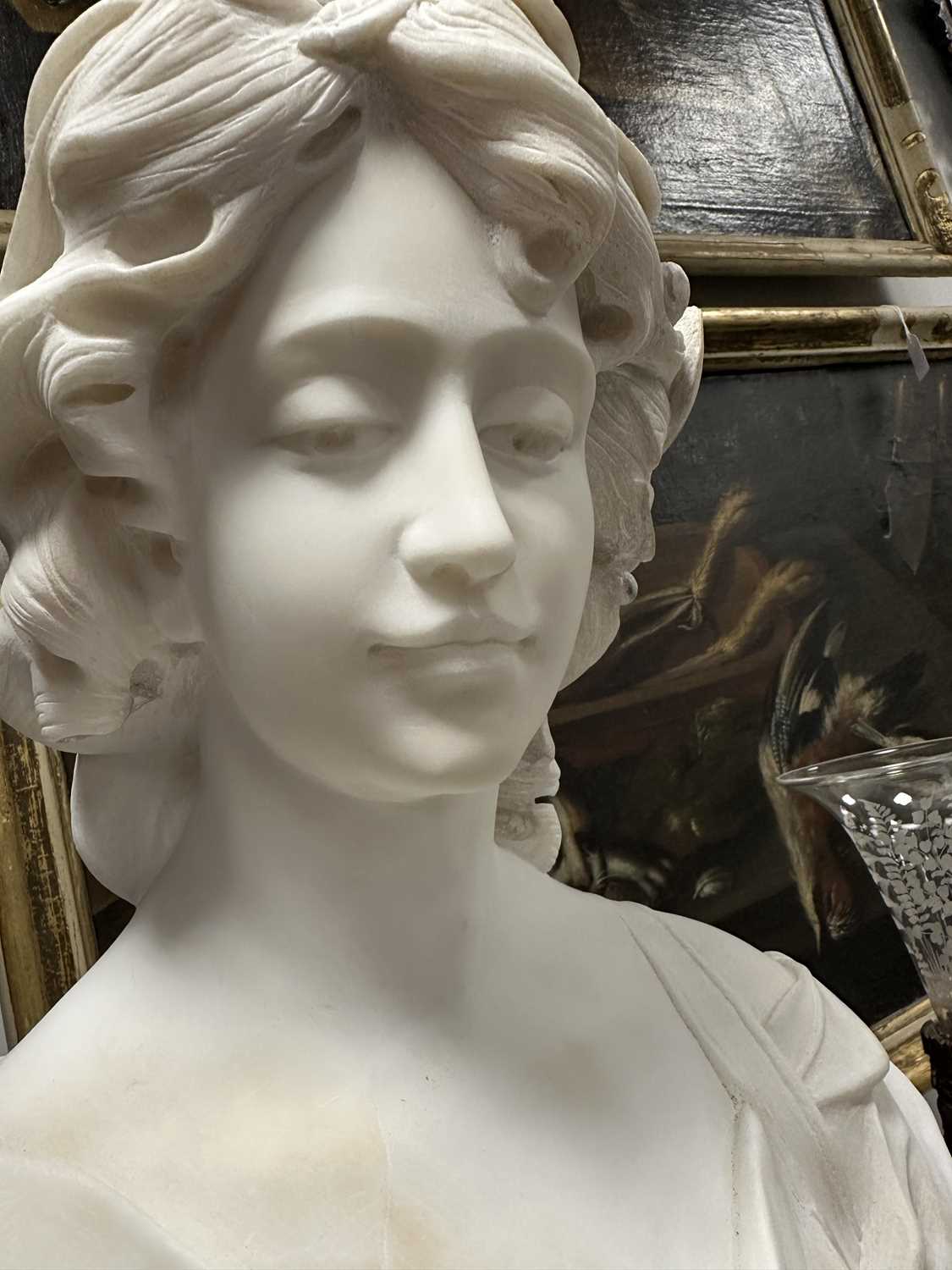 A LATE 19TH CENTURY ALABASTER BUST OF A YOUNG LADY SIGNED G. CAPELLI - Image 9 of 10