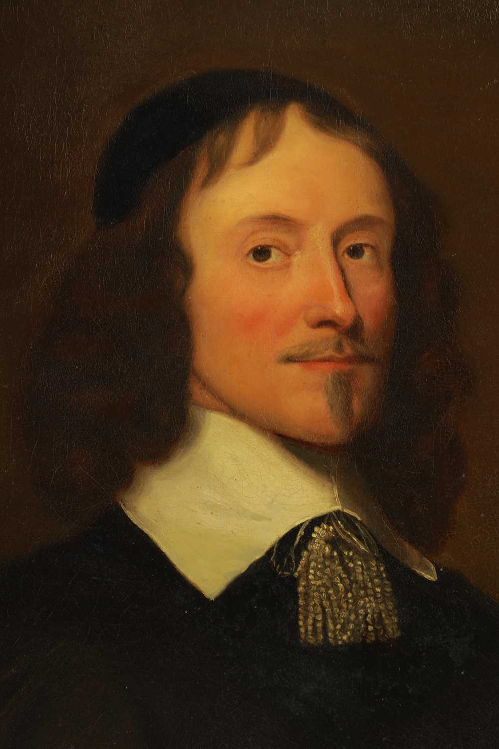 A 17TH CENTURY OIL ON CANVAS - HALF LENGTH PORTRAIT OF SIR THOMAS HATTON, FIRST BARONET - DATED 1641 - Image 2 of 6