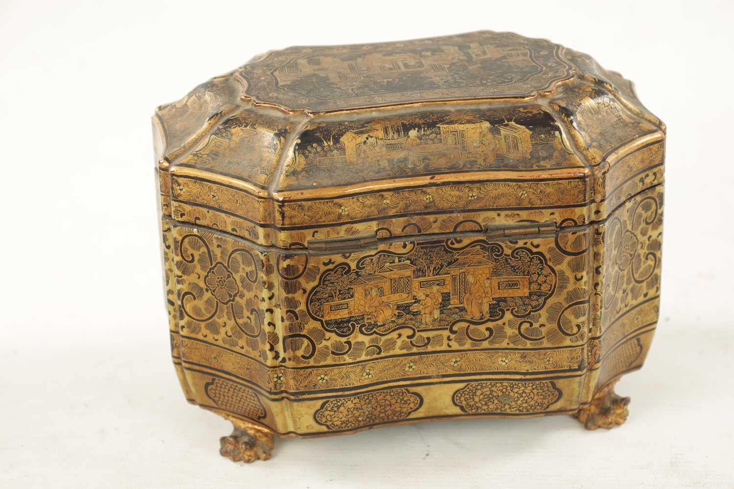 A GOOD 19TH CENTURY CHINESE EXPORT LACQUER WORK TEA CADDY - Image 9 of 13
