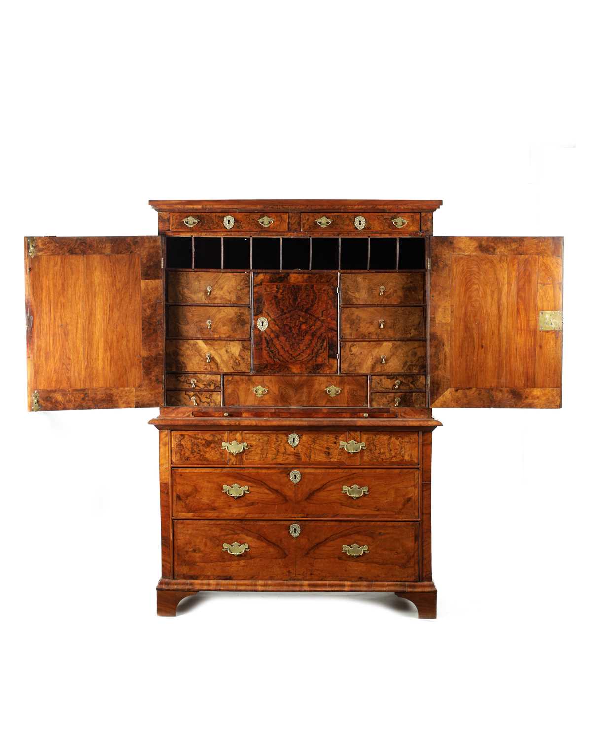 A WILLIAM AND MARY CROSS-BANDED AND GEOMETRICALLY INLAID FIGURED WALNUT CABINET ON CHEST - Image 3 of 7