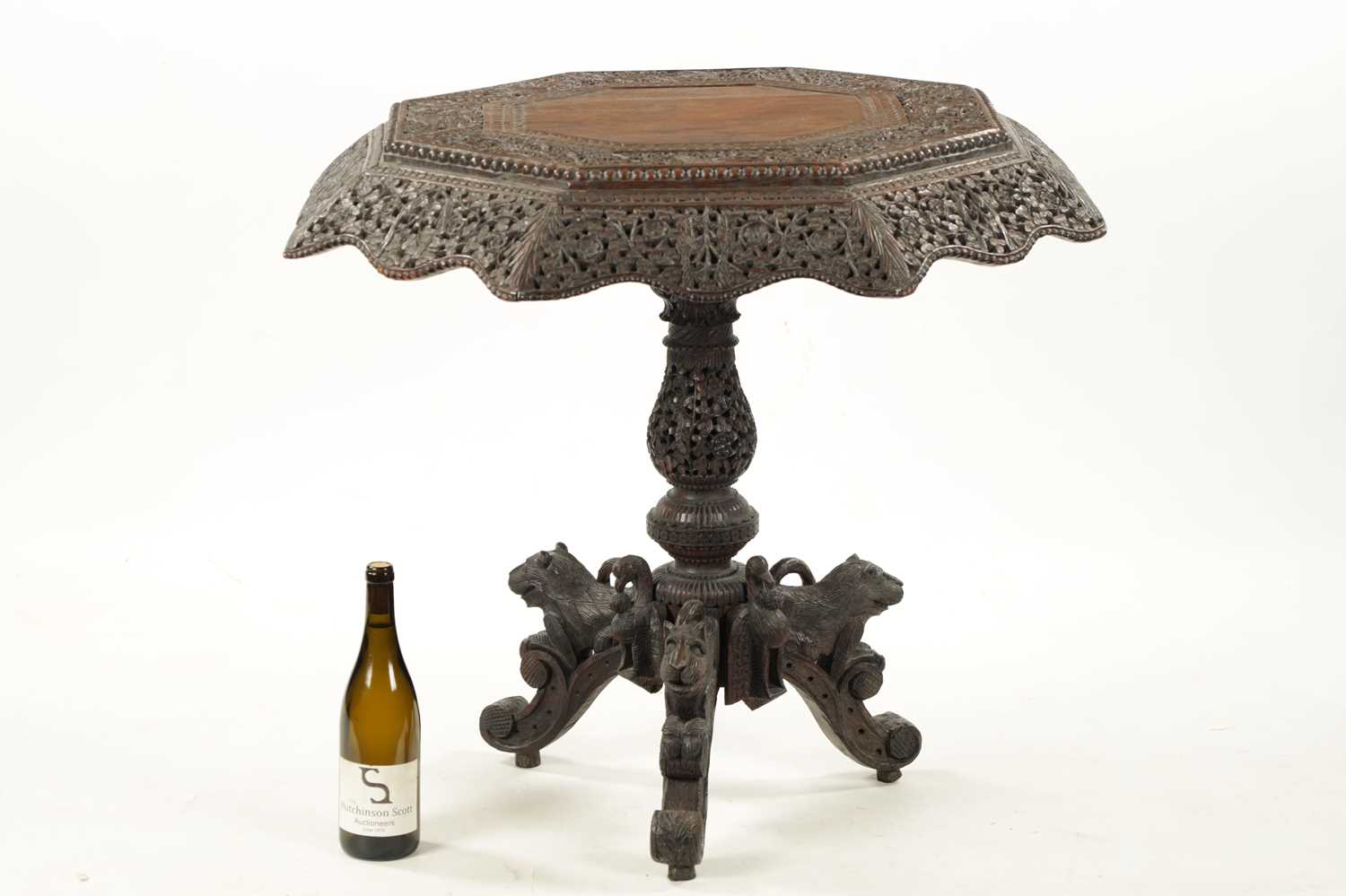 A 19TH CENTURY CARVED HARDWOOD ANGLO INDIAN CENTRE TABLE - Image 6 of 6