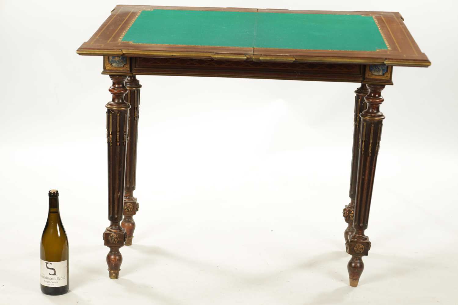 A 19TH CENTURY WALNUT AND ROSEWOOD MARQUETRY INLAID FRENCH CARD TABLE - Image 7 of 7