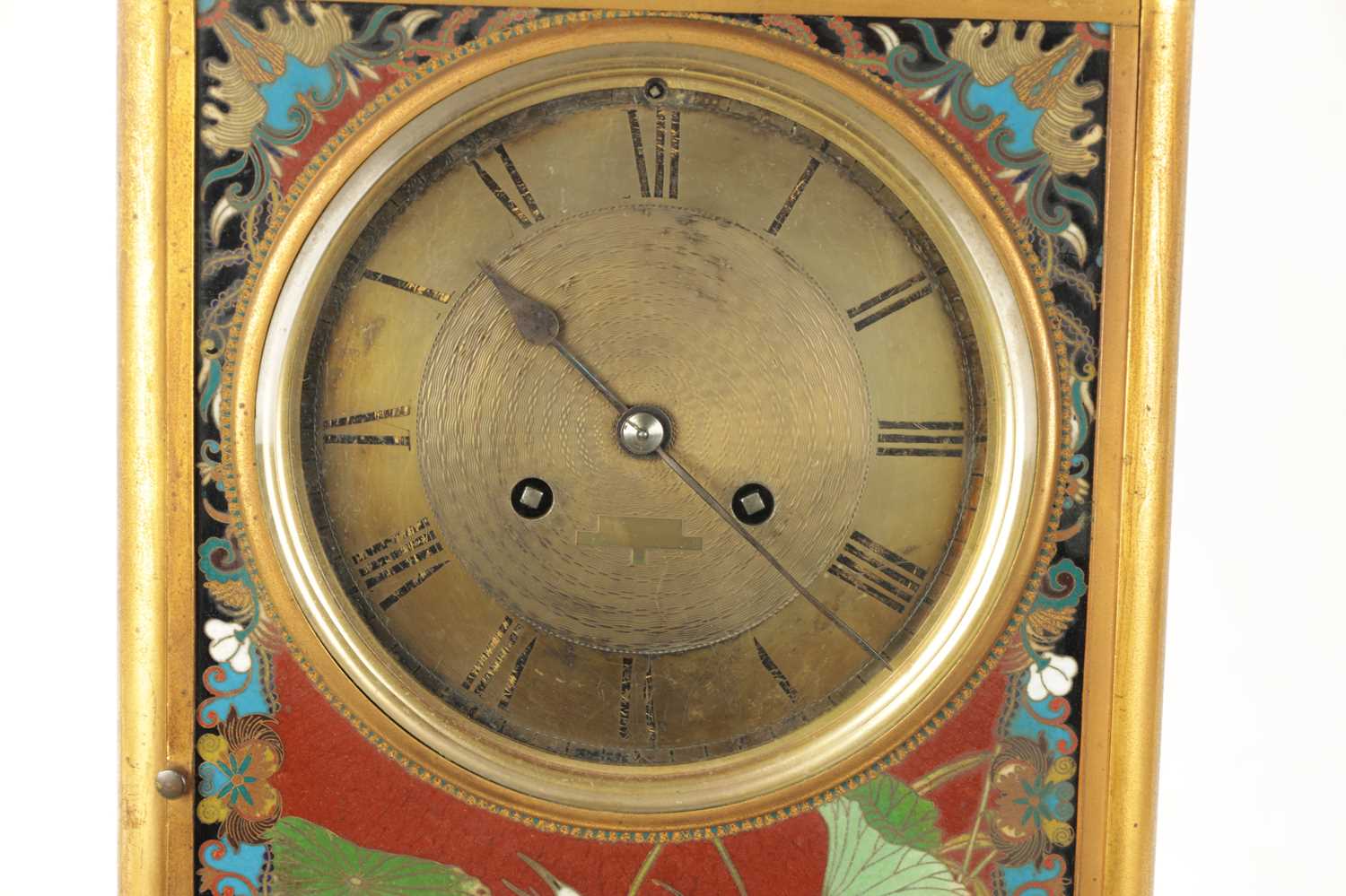 A LARGE 19TH CENTURY FRENCH GILT BRASS MANTEL CLOCK WITH JAPANESE CLOISONNE PANELS - Image 2 of 14