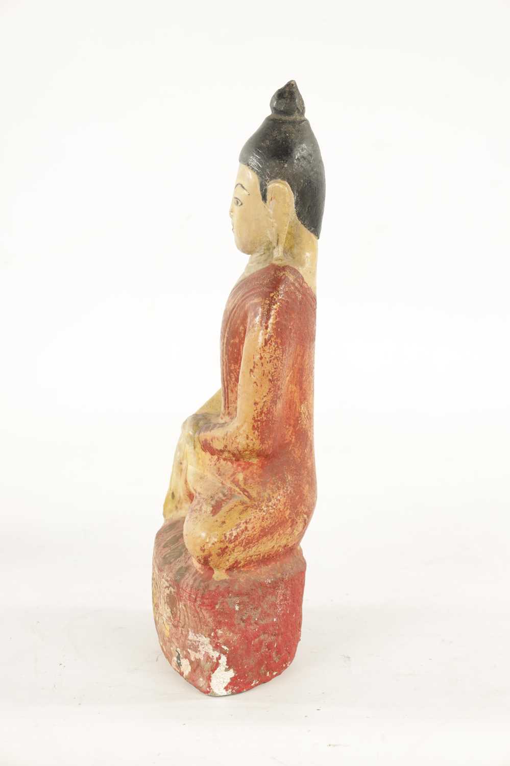 A 19TH CENTURY CARVED ALABASTER PAINTED BURMESE BUDDHA - Image 5 of 7