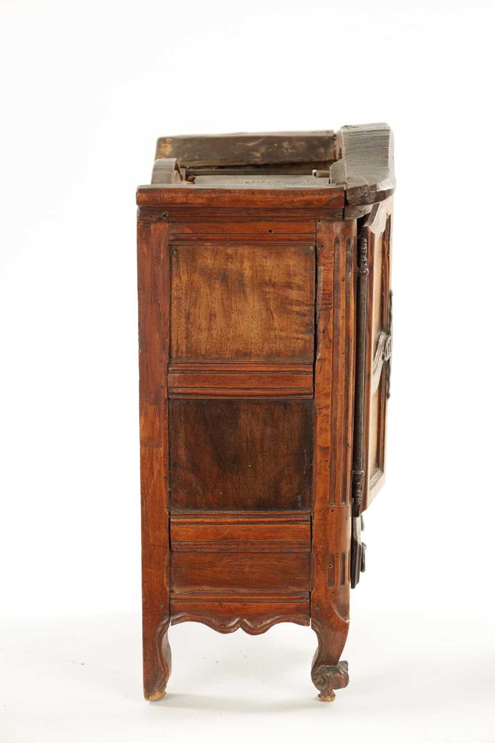 AN 18TH CENTURY FRUITWOOD MINIATURE ARMOIRE - Image 7 of 11