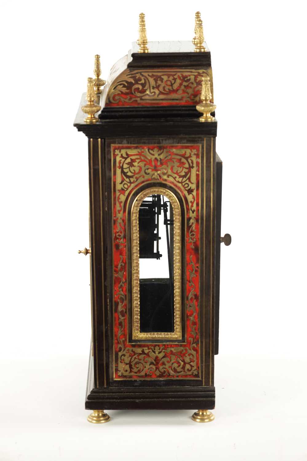 A LATE 19TH CENTURY FRENCH BOULLE MANTEL CLOCK - Image 5 of 10