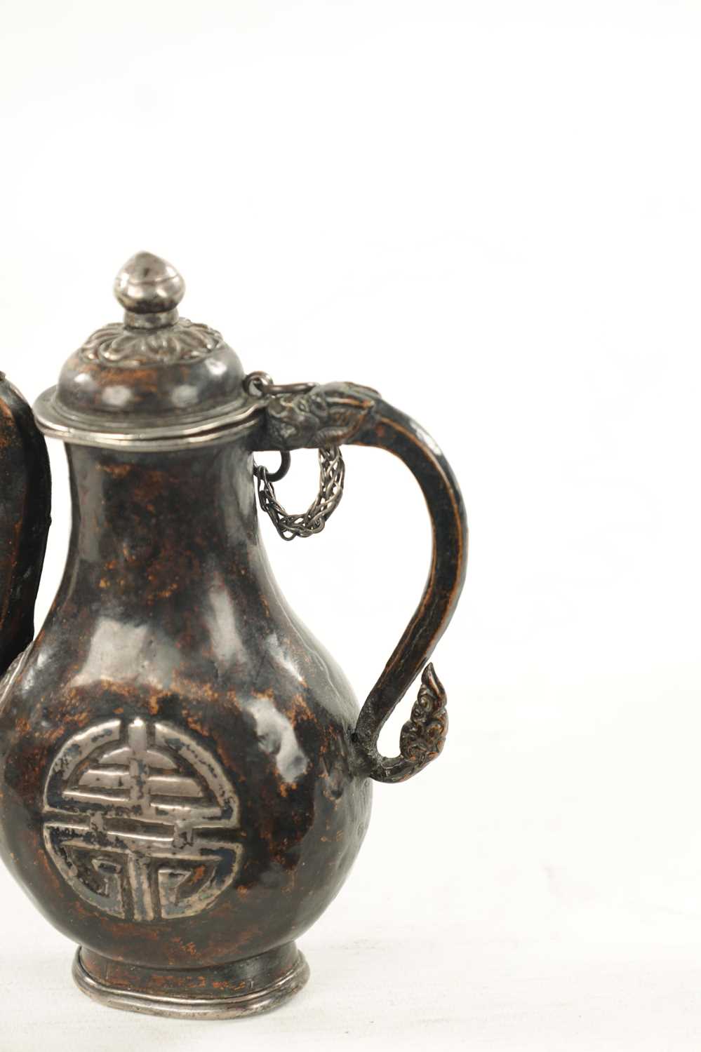 A 19TH CENTURY MINIATURE EASTERN MIXED METAL EWER - Image 5 of 7