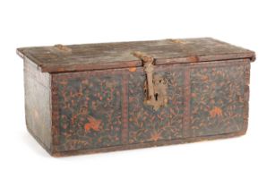 A RARE 17TH CENTURY INDIAN LACQUERWORK WOODEN BOX