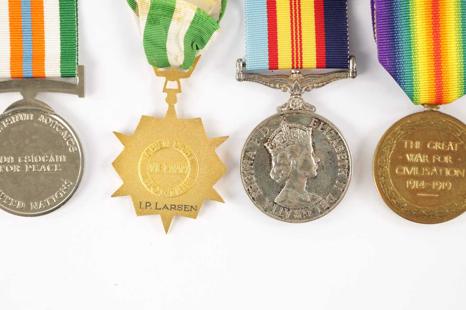 A COLLECTION OF SIX VARIOUS MEDALS - Image 14 of 15