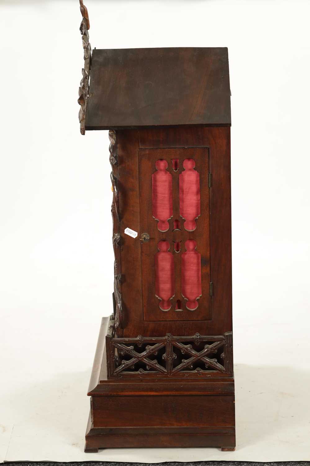A LARGE LATE 19TH CENTURY BLACK FOREST TRUMPETER CLOCK - Image 5 of 11