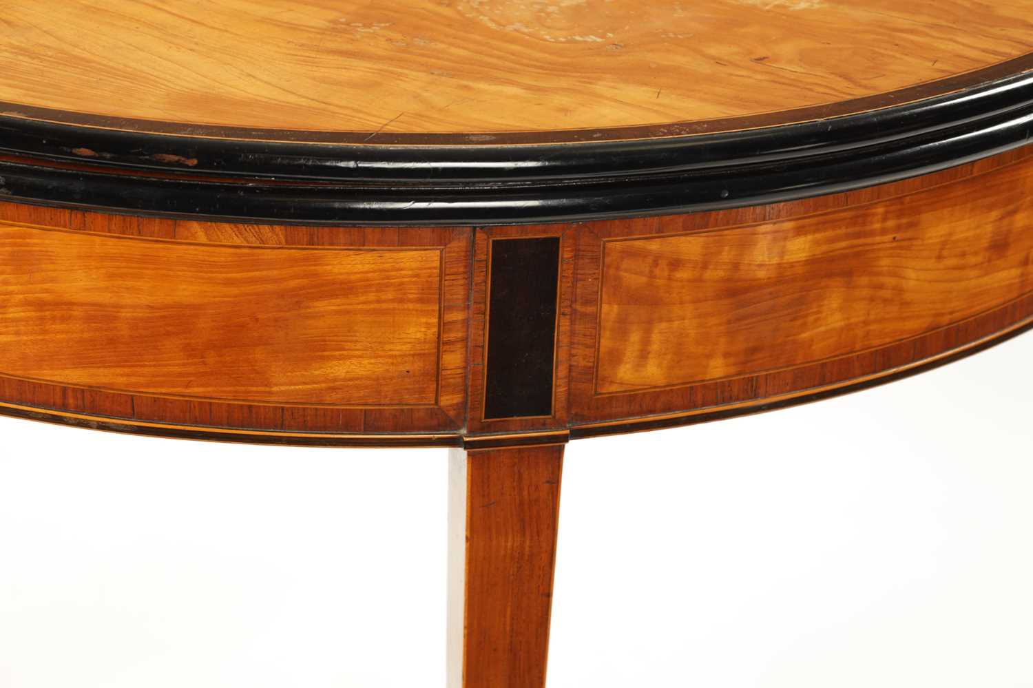 A GEORGE III SATINWOOD AND INLAID EBONISED DEMI LUNE FOLD OVER CARD TABLE - Image 3 of 10