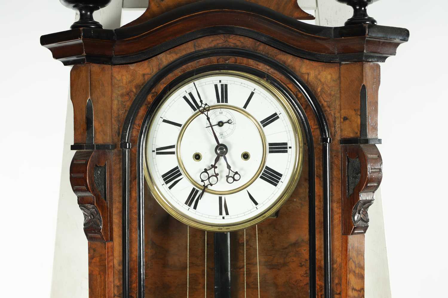 A LATE 19TH CENTURY BURR WALNUT AND EBONISED DOUBLE WEIGHT VIENNA STYLE REGULATOR WALL CLOCK - Image 3 of 5