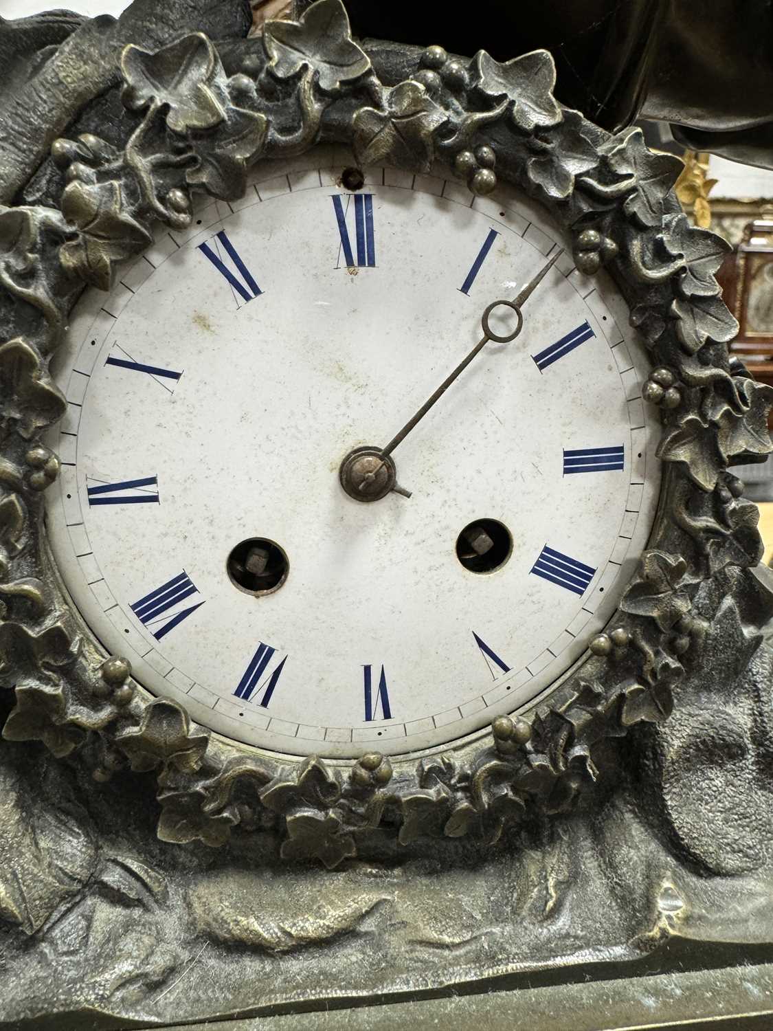 A LARGE LATE 19TH CENTURY FRENCH BRONZE AND ROUGE MARBLE MANTEL CLOCK - Image 11 of 13