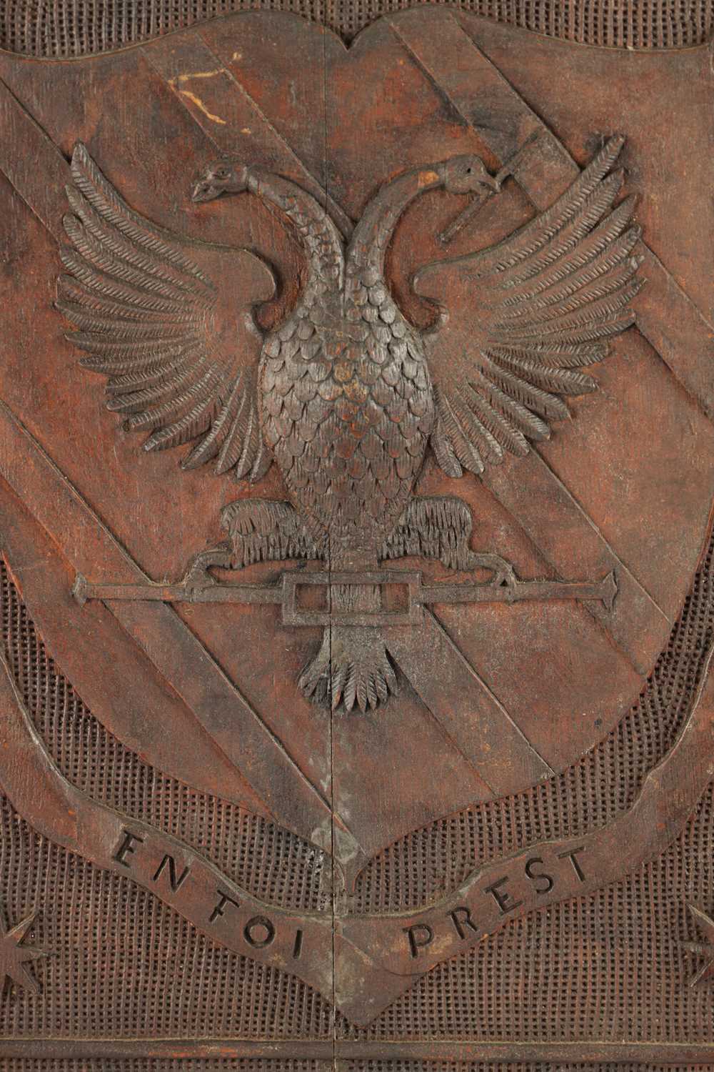 A VICTORIAN CARVED OAK COAT OF ARMS PANEL - Image 3 of 6