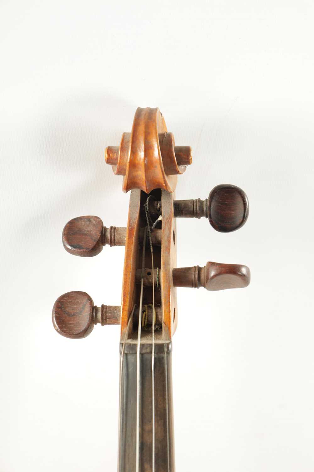 AN OLD FRENCH VIOLIN LABELLED MEDIO FINO - Image 3 of 9