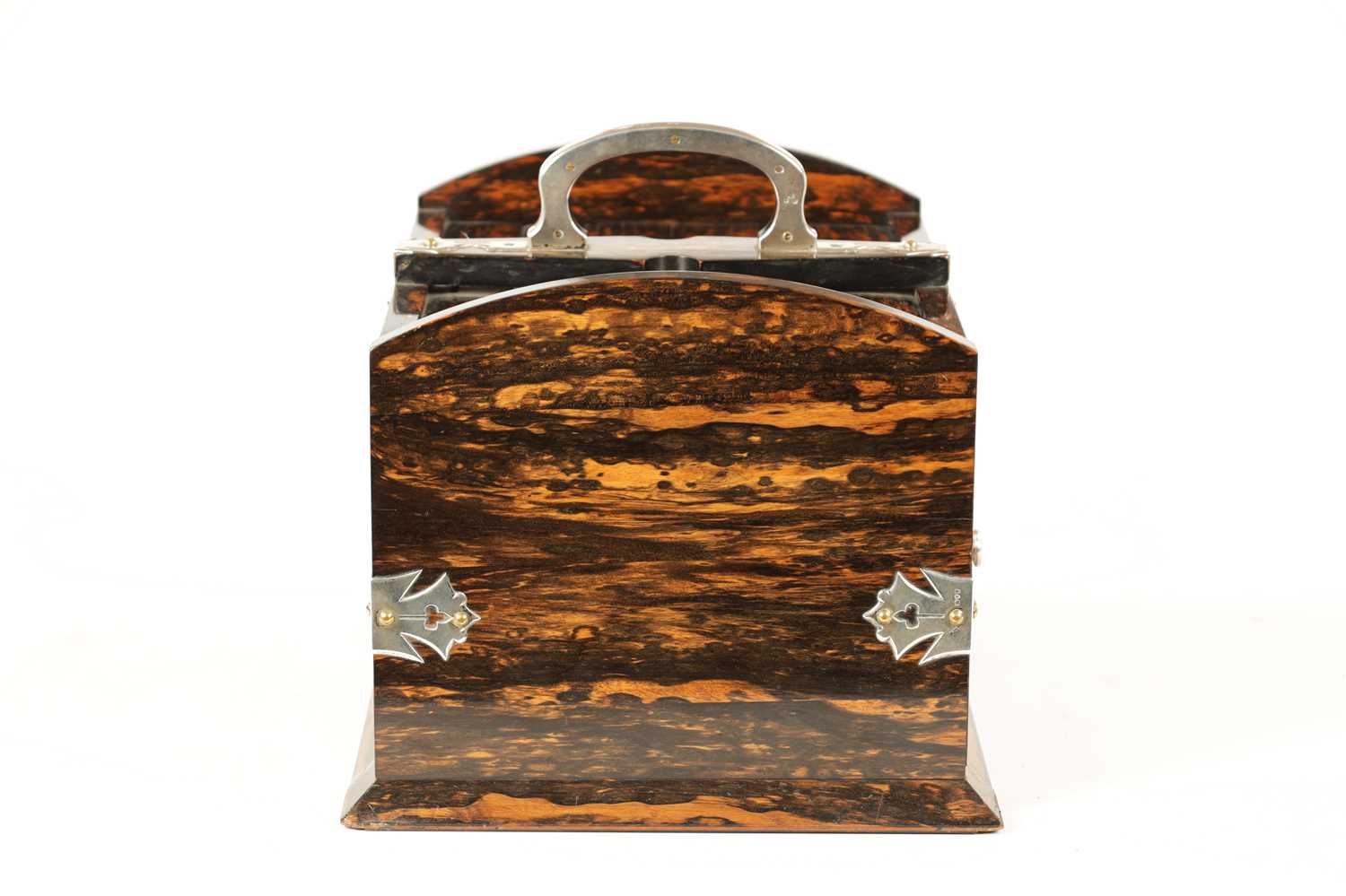 A FINE LATE VICTORIAN SILVER MOUNTED CALAMANDER HUMIDOR - Image 8 of 9