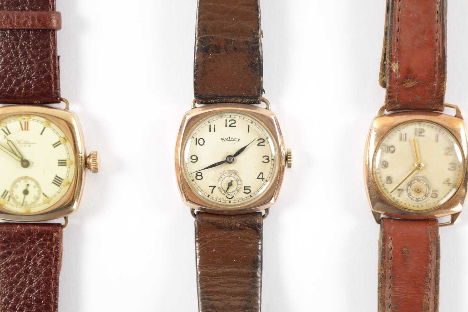 A COLLECTION OF THREE 1930’S 9CT GOLD CUSHION CASED WRISTWATCHES - Image 5 of 7