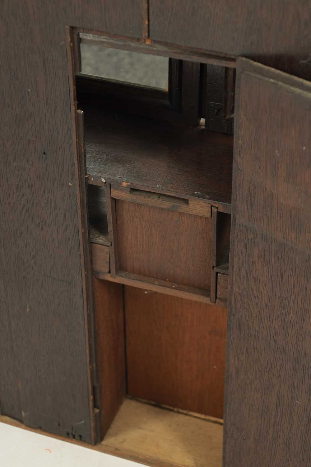 AN 18TH CENTURY APPRENTICE MINIATURE BUREAU BOOKCASE - Image 8 of 8