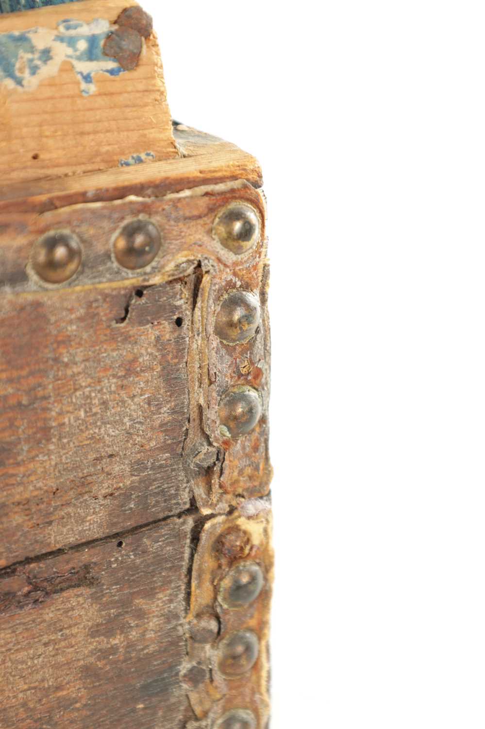 AN 18TH CENTURY STUDDED PINE SMALL DOME-TOP TRUNK BEARING ORIGINAL TRADE LABEL FOR JOHN CLEMENTE’S, - Image 6 of 9