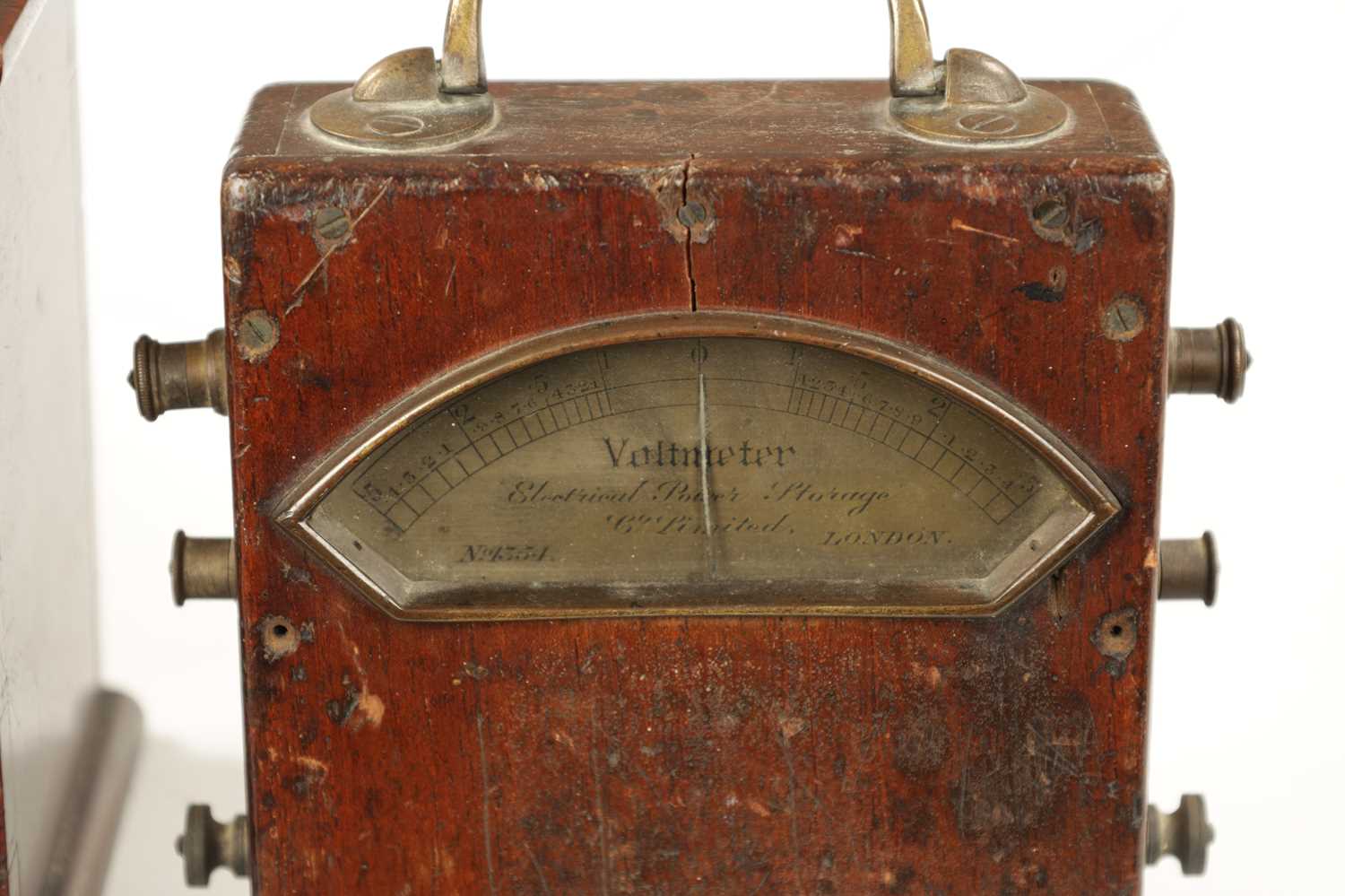 A 19TH CENTURY MAHOGANY CASED SIGNED ELECTRIC VOLTMETER - Image 3 of 9