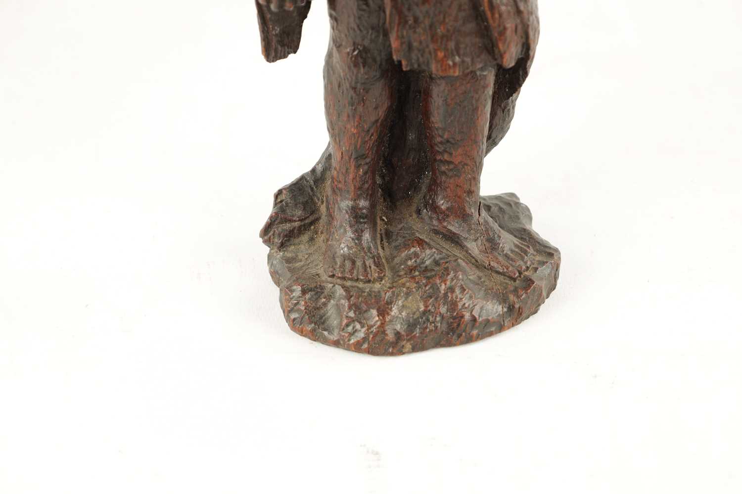 AN UNUSUAL 19TH CENTURY FOLK ARK CARVED WALNUT FIGURE OF A MYTHICAL FEMALE - Image 4 of 7