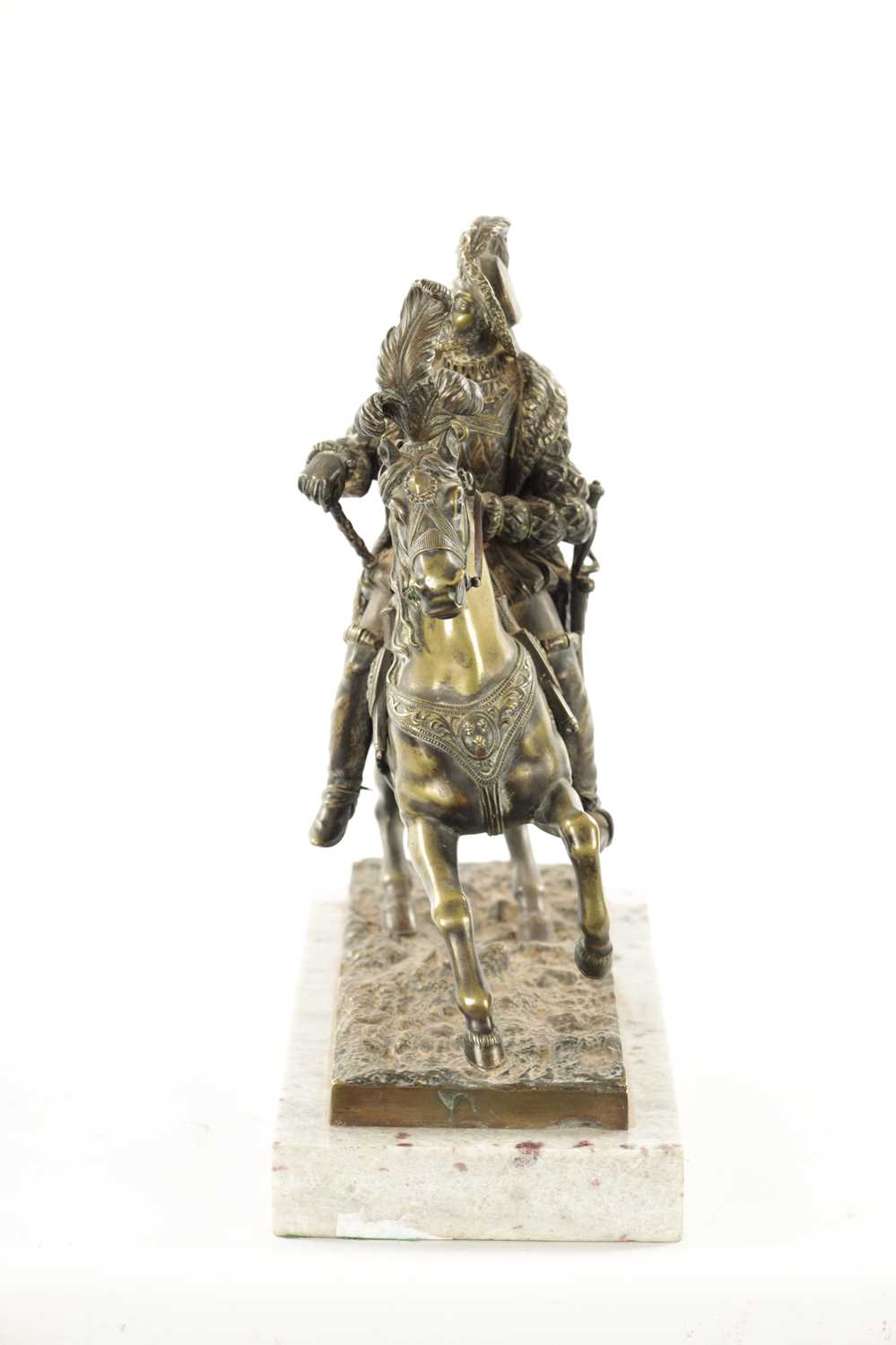 A 19TH CENTURY FRENCH BRONZE SCULPTURE OF FRANCOIS I ON HORSEBACK - Image 3 of 7