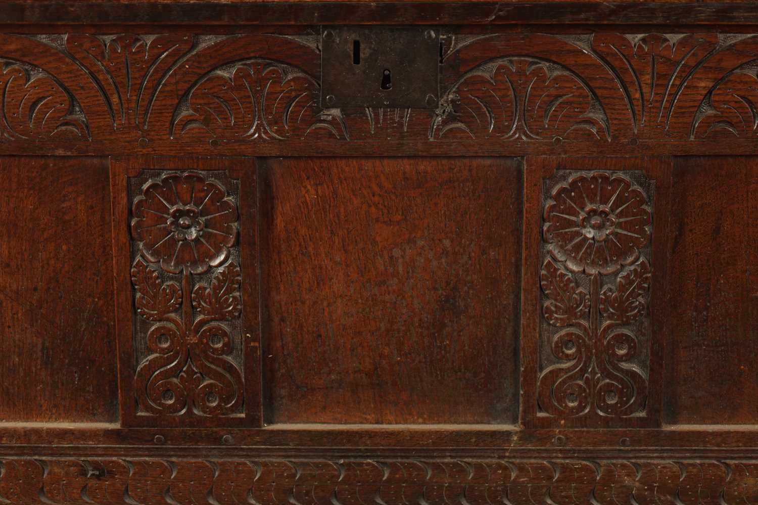 A LATE 17TH CENTURY CARVED OAK THREE PANELLED COFFER - Image 3 of 8