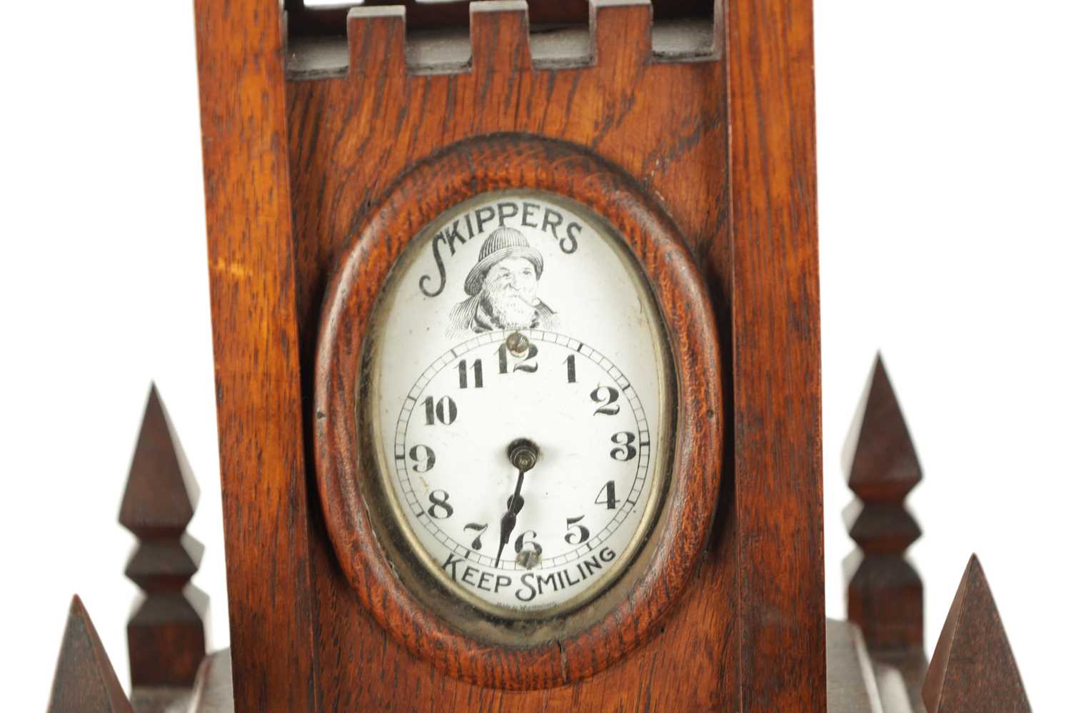 AN EDWARDIAN SKIPPER'S ADVERTISING CLOCK / CIGARETTE CABINET - Image 3 of 7