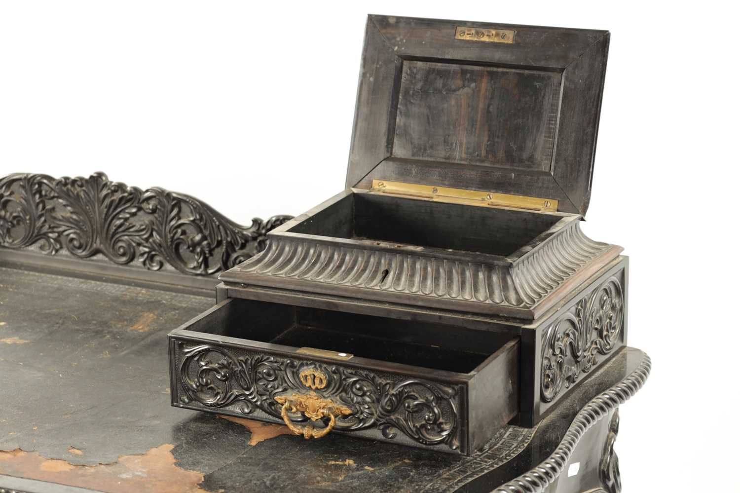 A 19TH CENTURY CARVED COROMANDEL INDO-PORTUGUESE WRITING DESK - Image 3 of 10