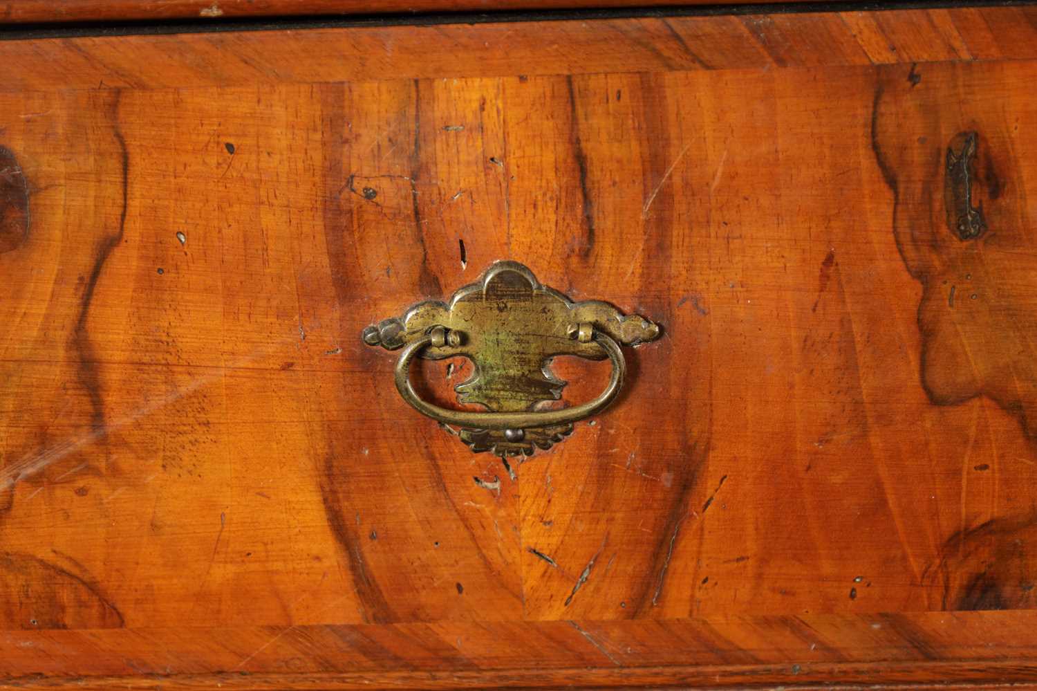 AN EARLY 18TH CENTURY WALNUT CHEST ON STAND - Image 3 of 16