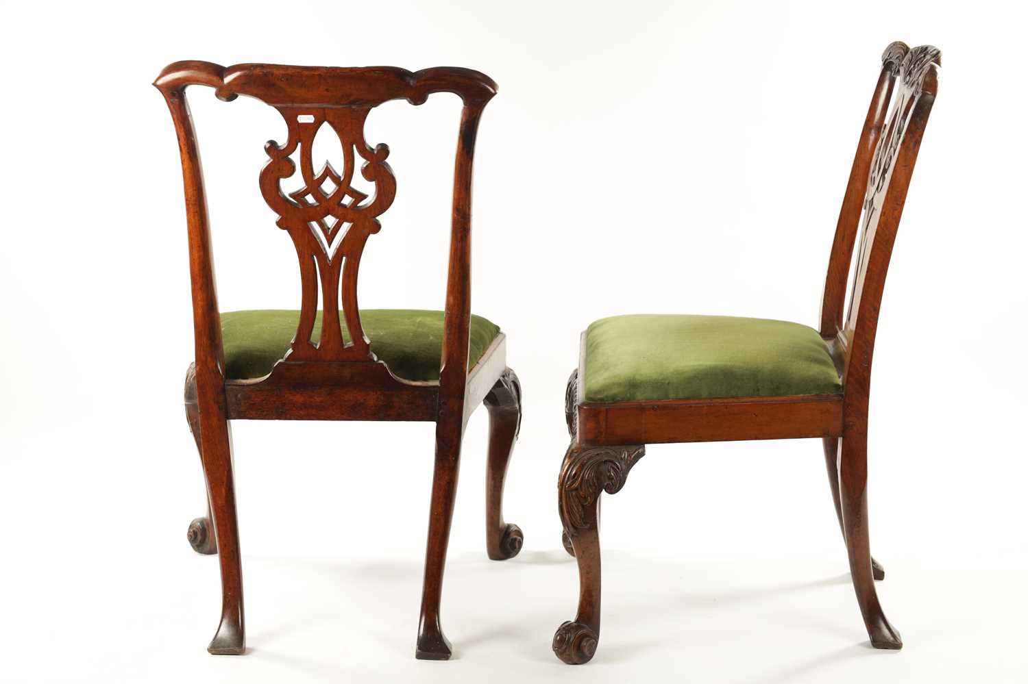 A GOOD PAIR OF MID 18TH CENTURY WALNUT SIDE CHAIRS - Image 8 of 10