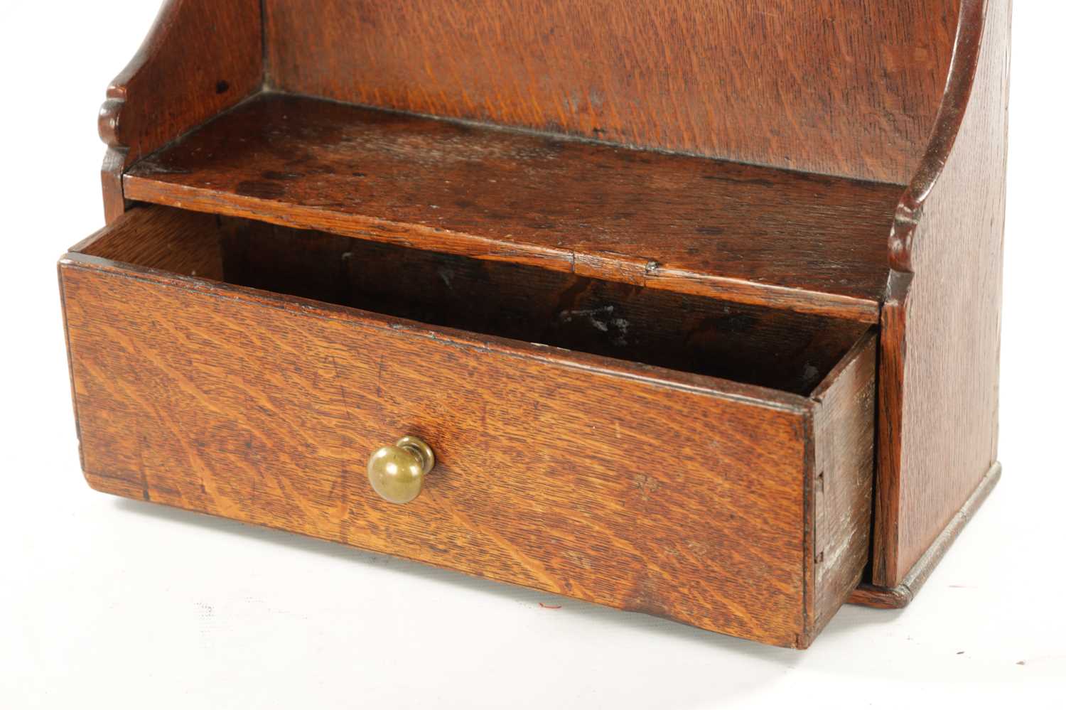 AN 18TH CENTURY WELSH OAK SPOON RACK - Image 2 of 14