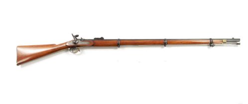 A MID 19TH CENTURY ENFIELD 1860 PATTERN THREE BAND PERCUSSION MUSKET BY TOWER