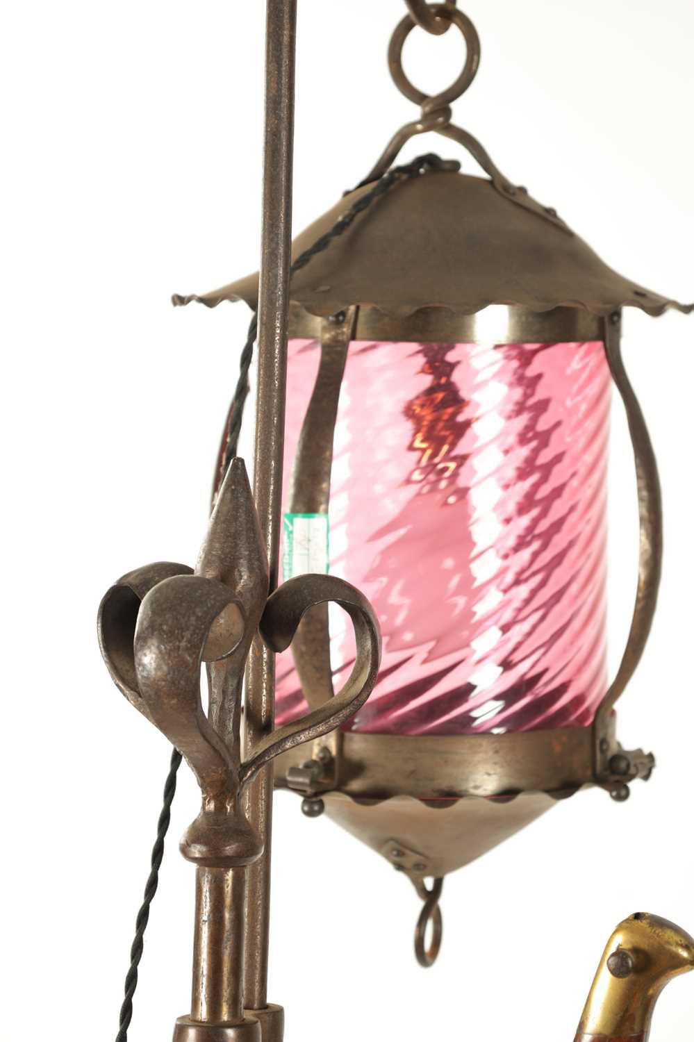 A STYLISH ARTS AND CRAFTS PLANISHED COPPER AND STEEL ADJUSTABLE STANDARD LAMP - Image 9 of 14