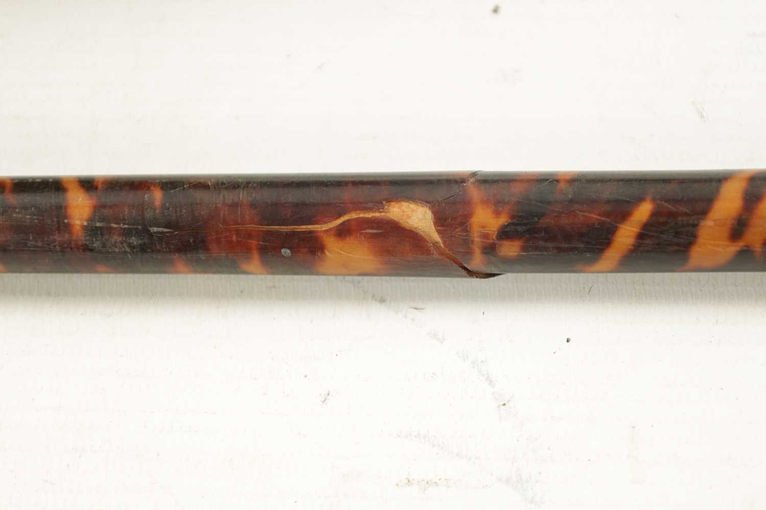 A 19TH CENTURY TORTOISESHELL VENEERED AND SILVER TOPPED WALKING STICK - Image 5 of 5