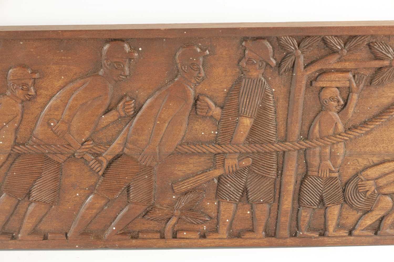 A CAMEROON CARVED HARDWOOD PLAQUE OF SLAVES - Image 5 of 8