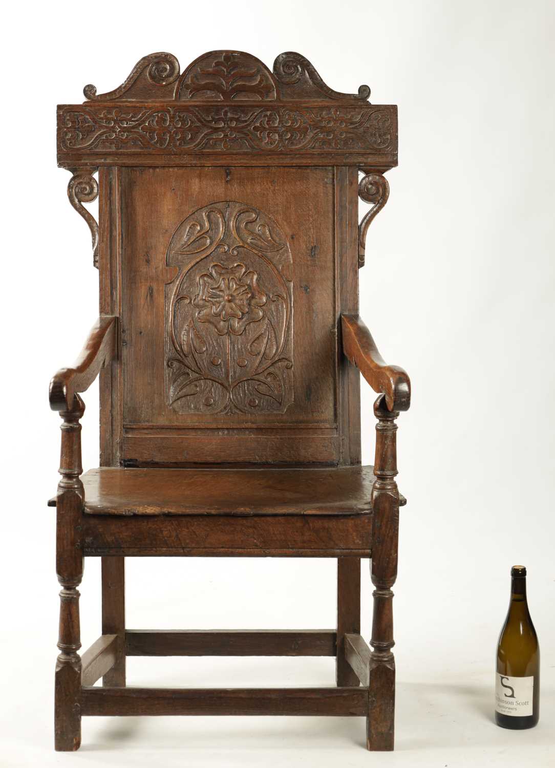 A 17TH CENTURY WAINSCOT CHAIR WITH TUDOR ROSE - Image 2 of 17