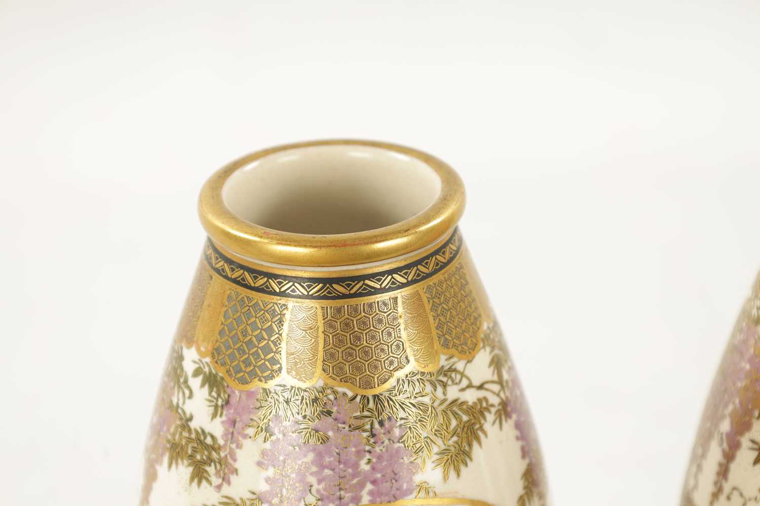 A PAIR OF JAPANESE MEIJI PERIOD SATSUMA OVOID VASES - Image 3 of 7