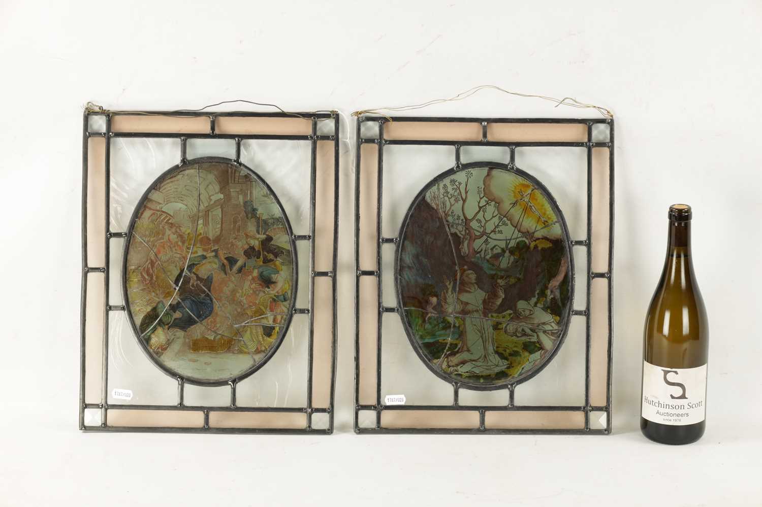 A PAIR OF 17TH CENTURY STAINED GLASS AND LATER PANELS - Image 2 of 6