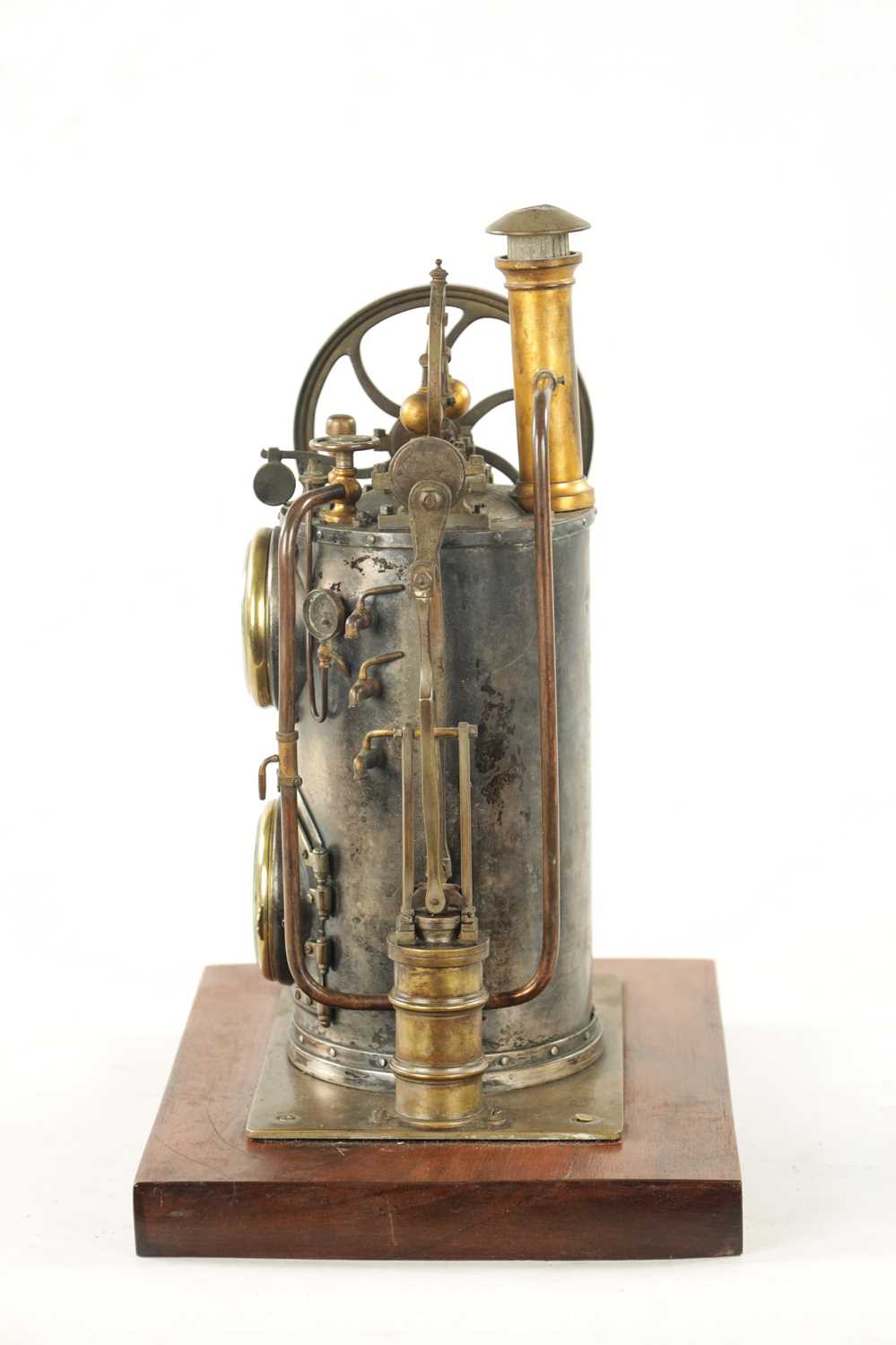 A RARE LATE 19TH CENTURY FRENCH INDUSTRIAL AUTOMATON MANTEL CLOCK - Image 5 of 8
