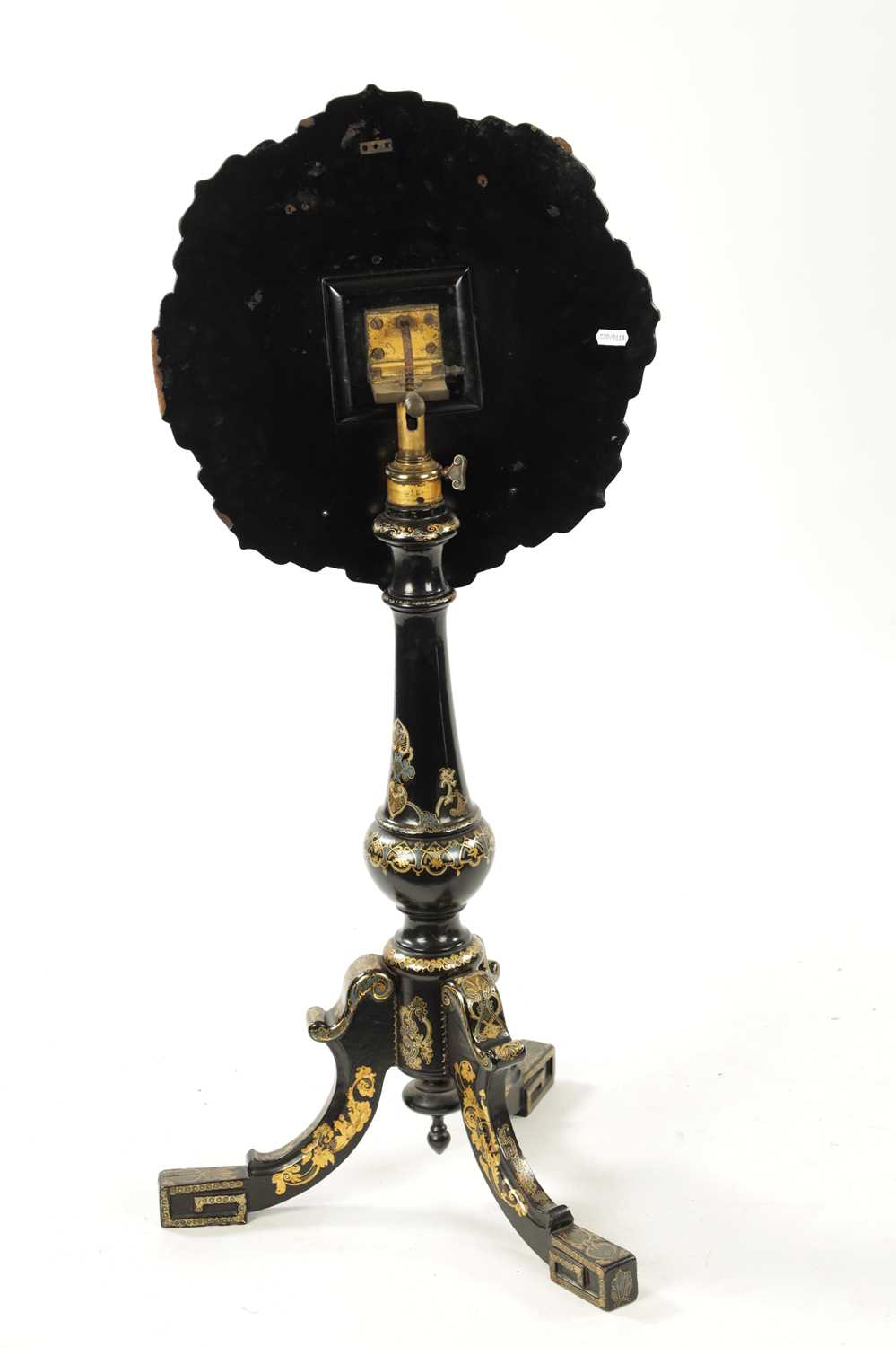 A GOOD 19TH CENTURY PAPIER MACHE ADJUSTABLE MUSIC STAND - Image 6 of 8