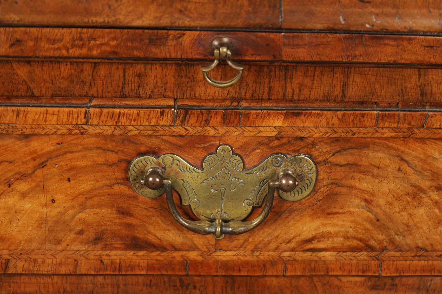 AN EARLY 18TH CENTURY WALNUT CHEST OF SMALL PROPORTIONS - Image 8 of 11