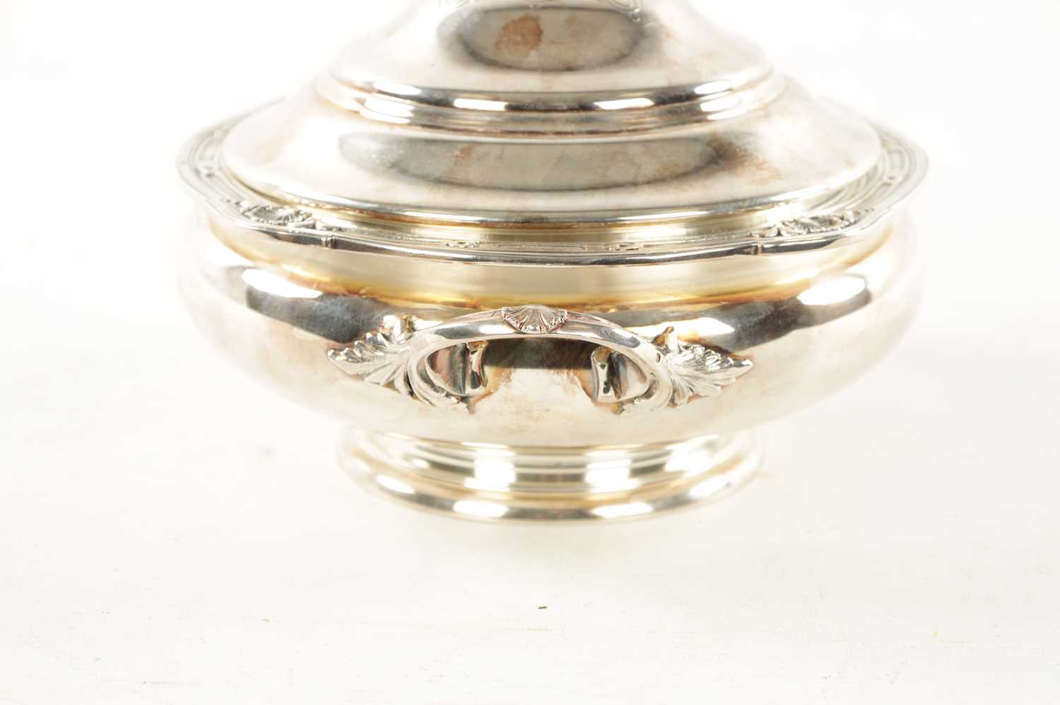A 19TH CENTURY CONTINENTAL SILVER TWO-HANDLED LIDDED VEGETABLE DISH - Image 7 of 11