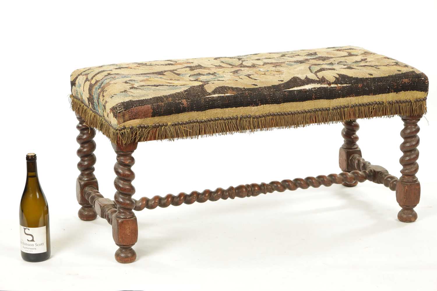 A WILLIAM & MARY OAK BARLEY TWIST STOOL - Image 2 of 10