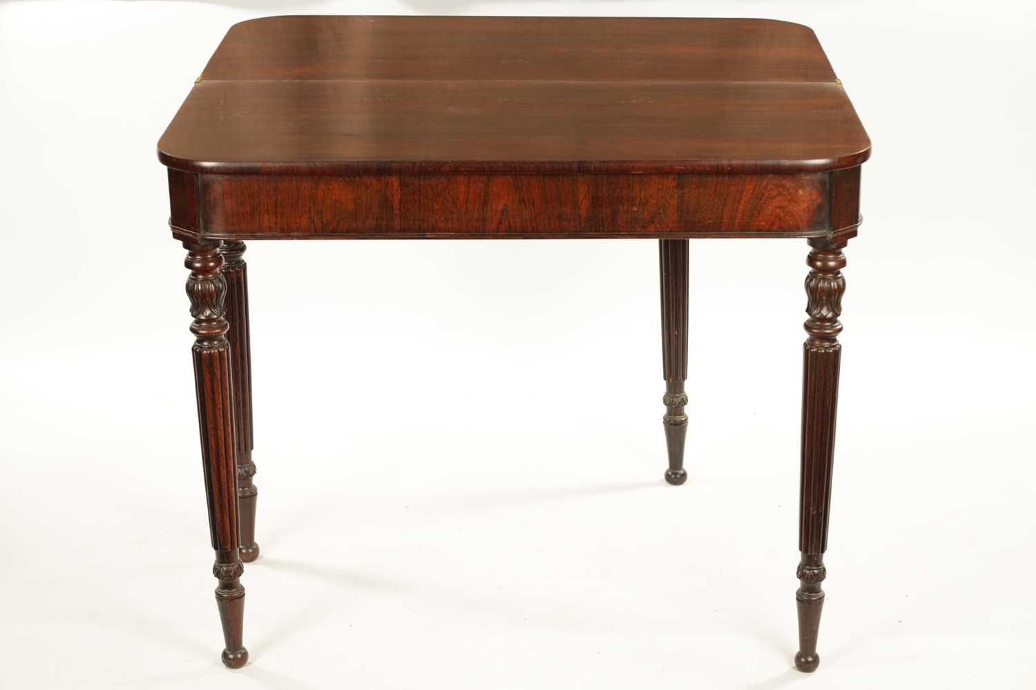A REGENCY ROSEWOOD TEA TABLE IN THE MANNER OF GILLOWS - Image 7 of 8