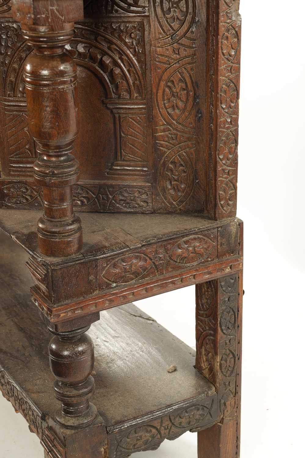 A 17TH CENTURY CARVED OAK BUFFET - Image 9 of 9