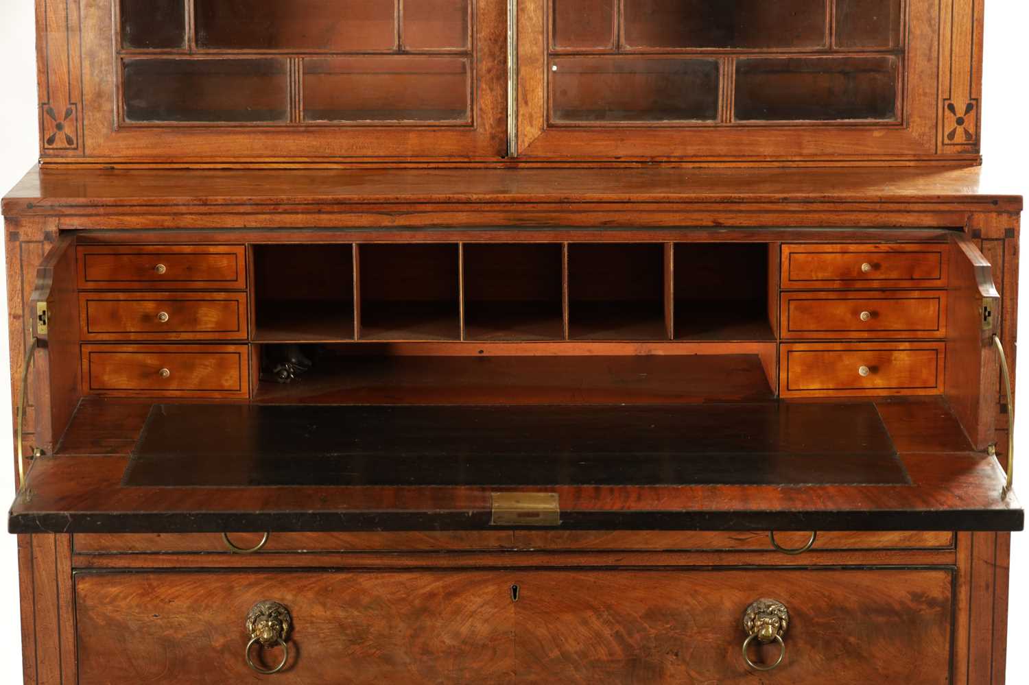 A FINE REGENCY MAHOGANY SECRETAIRE BOOKCASE IN THE MANNER OF GEORGE SMITH - Image 6 of 23