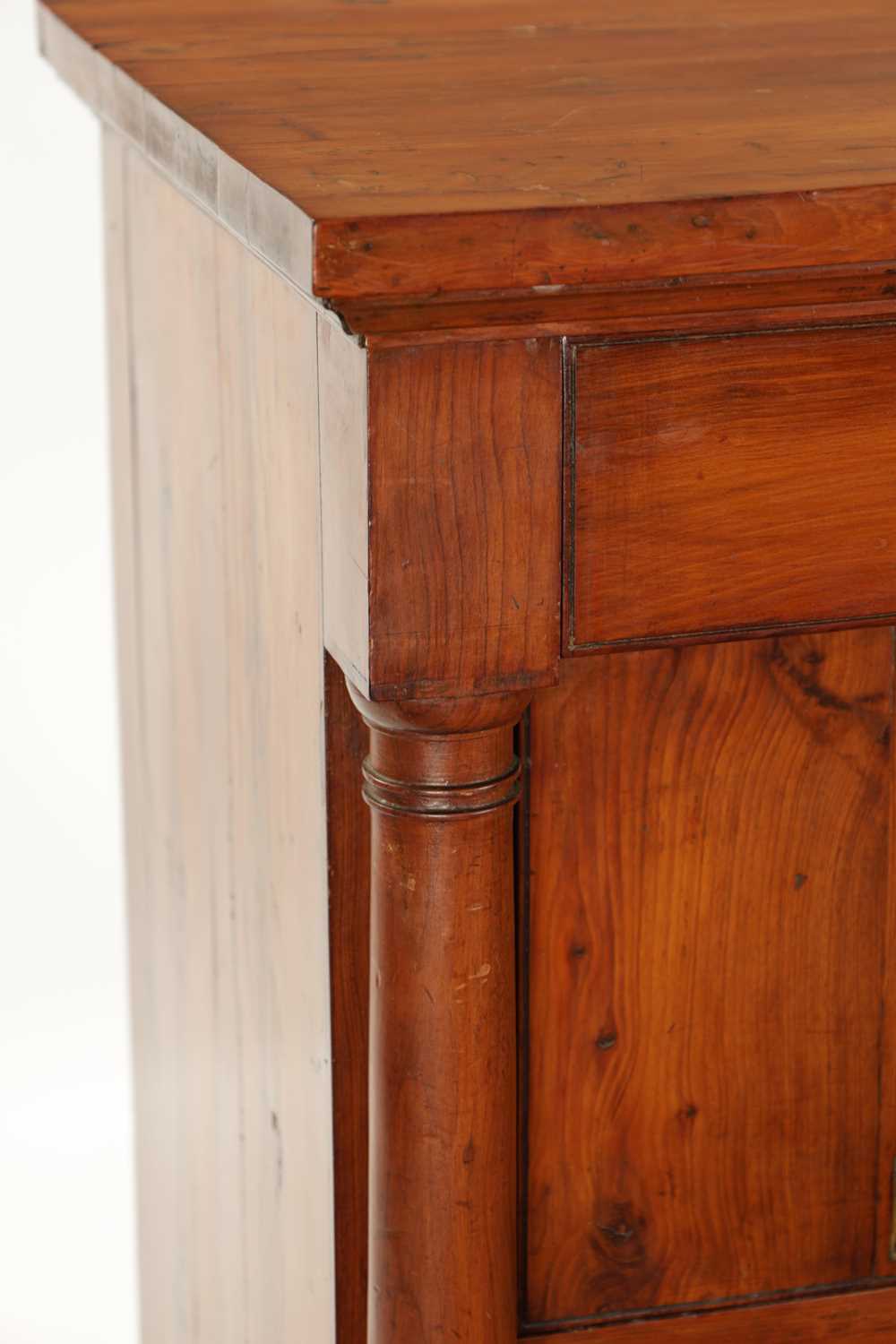 AN 18TH CENTURY EMPIRE STYLE YEW-WOOD BEDSIDE CABINET - Image 4 of 9