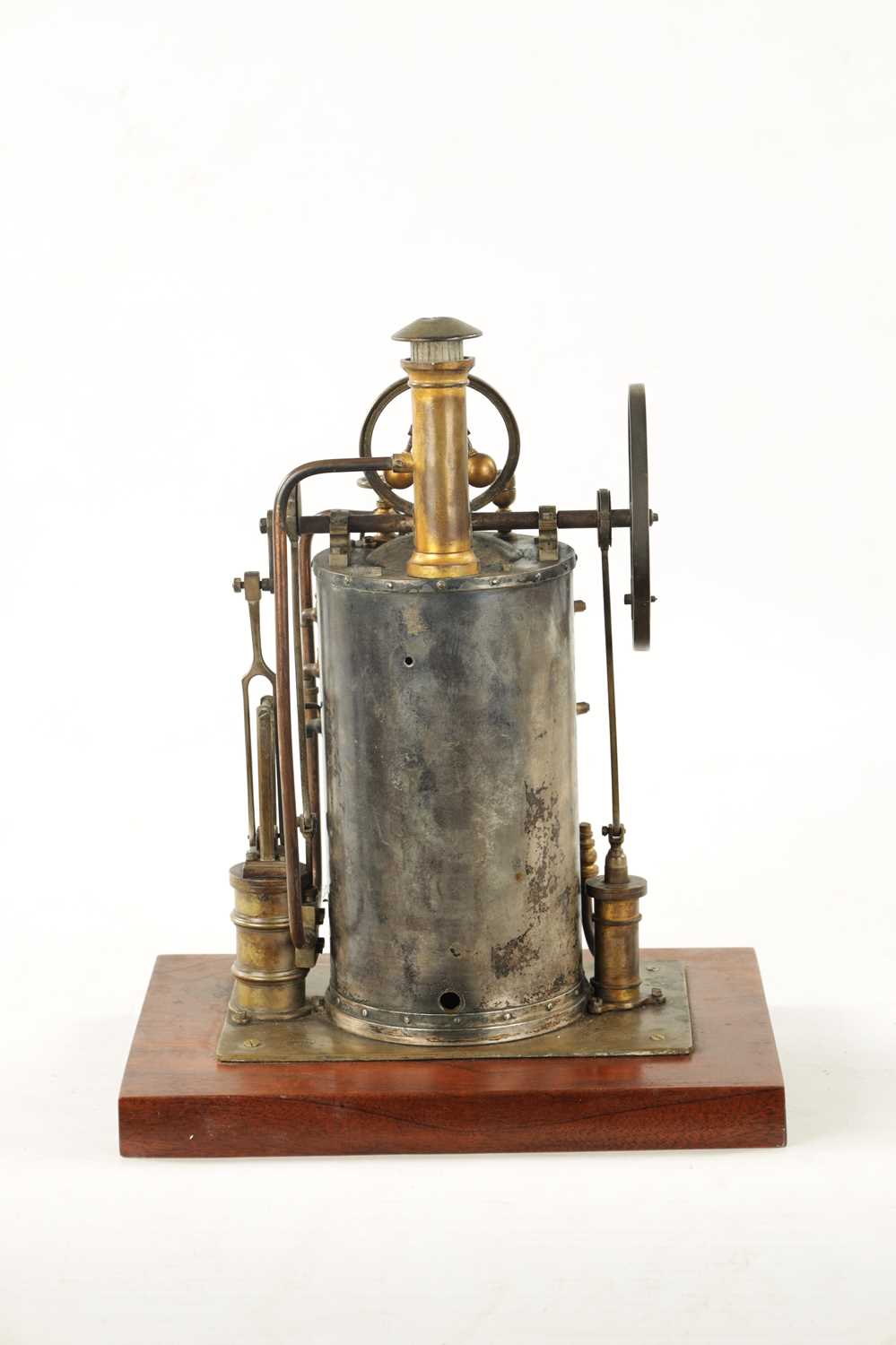 A RARE LATE 19TH CENTURY FRENCH INDUSTRIAL AUTOMATON MANTEL CLOCK - Image 7 of 8