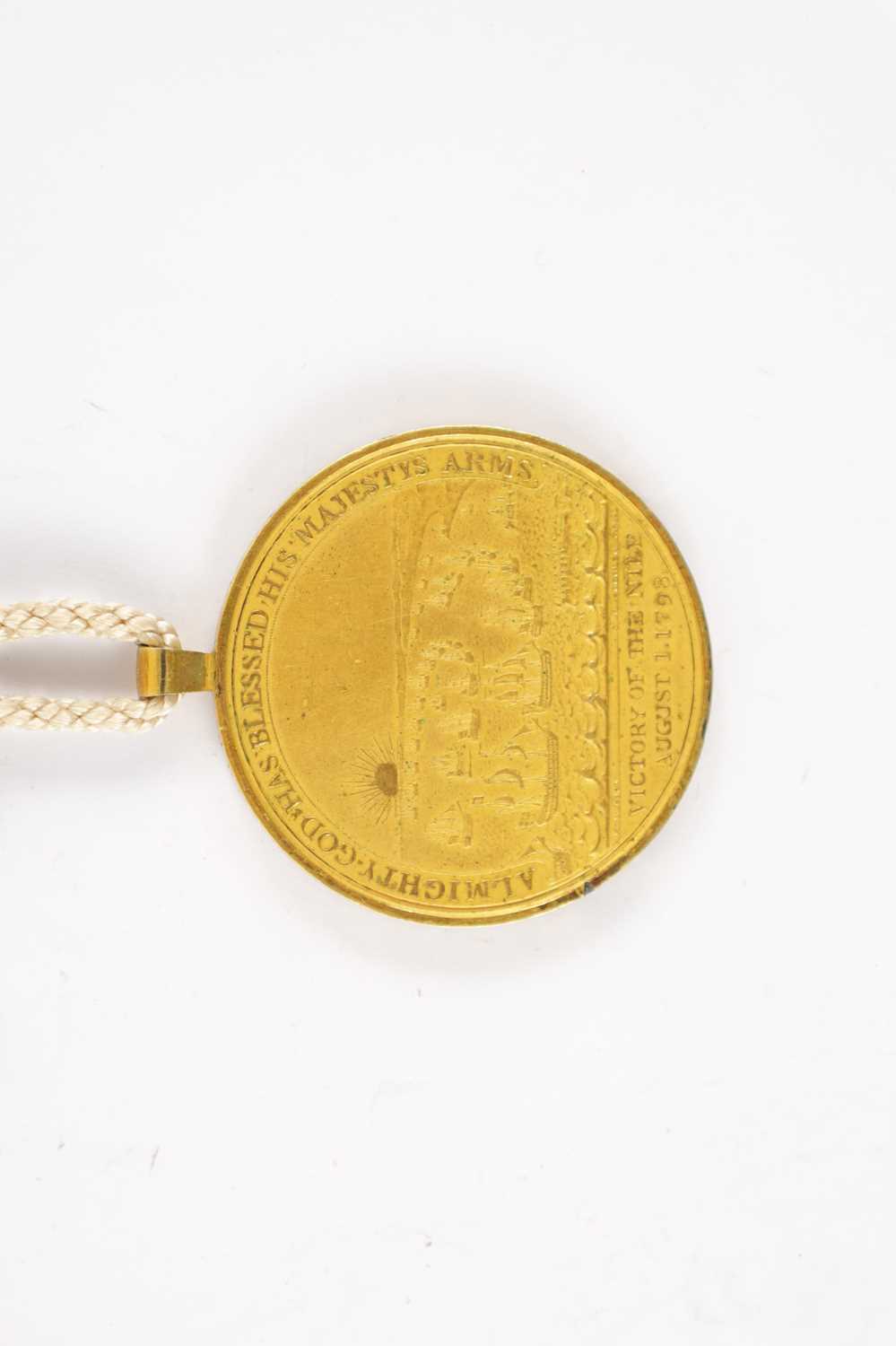 A GILT BRONZE ALEXANDER DAVISON’S MEDAL OF THE NILE 1798 - Image 4 of 5